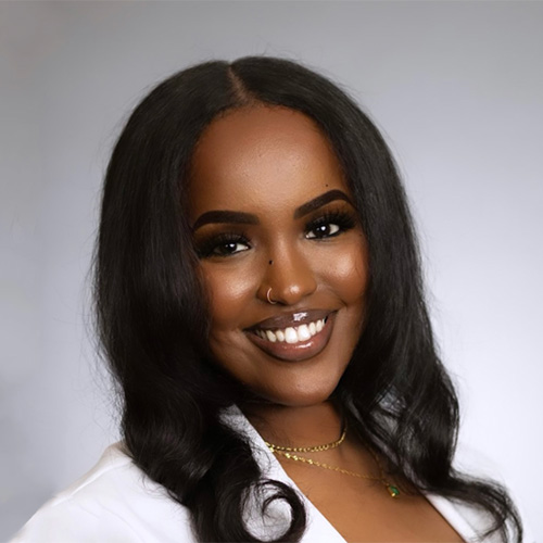 Anisa Dahir headshot